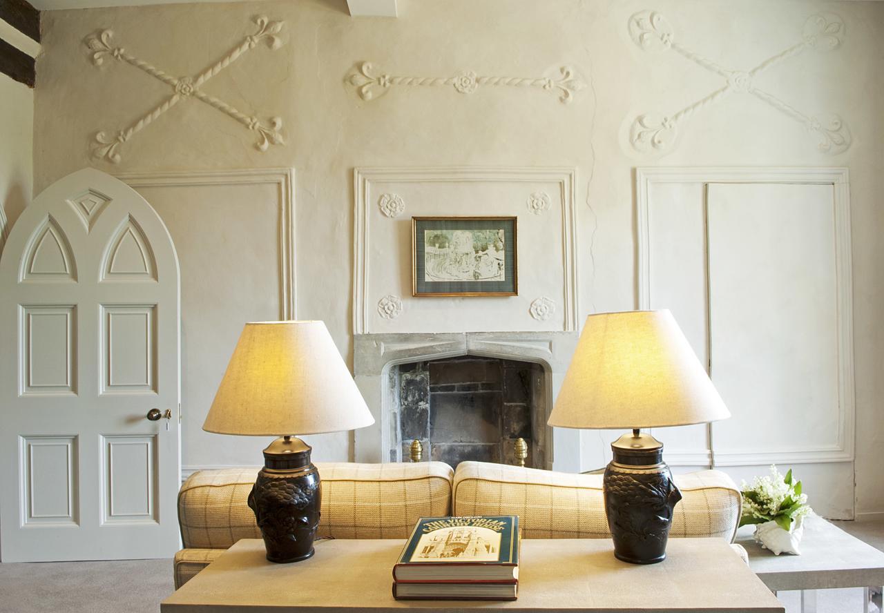 The North Wing - Combermere Abbey 惠特彻奇 外观 照片